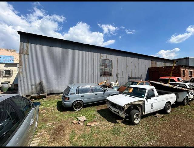 INDUSTRIAL FOR SALE IN STRUBENVALE